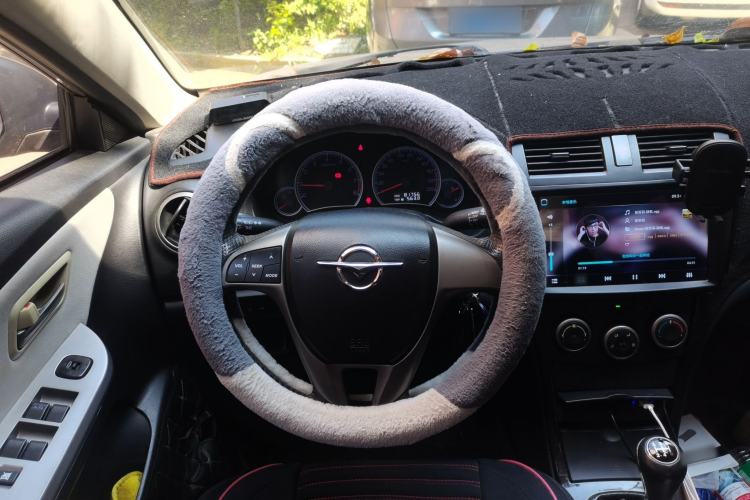 Used Haima Fumei 2013 Sedan 1.6L Manual Champion Edition Steering Wheel