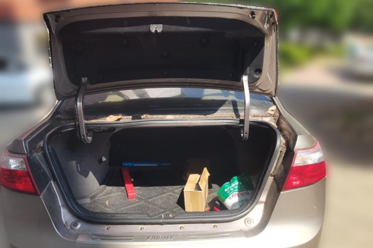Used Haima Fumei 2013 Sedan 1.6L Manual Champion Edition Trunk