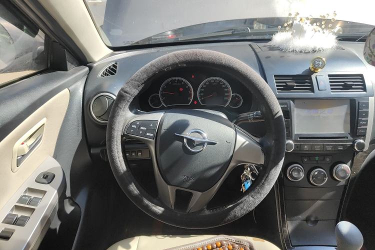 Used Haima Fumei 2013 Sedan 1.6L Manual Champion Edition Steering Wheel