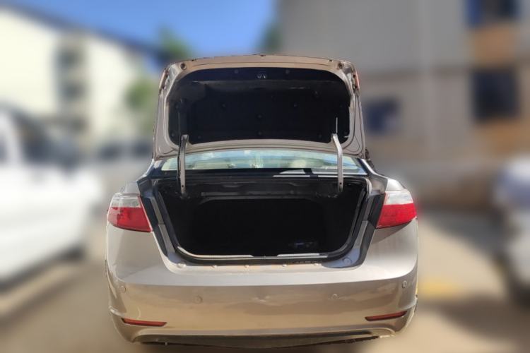 Used Haima Fumei 2013 Sedan 1.6L Manual Champion Edition Trunk