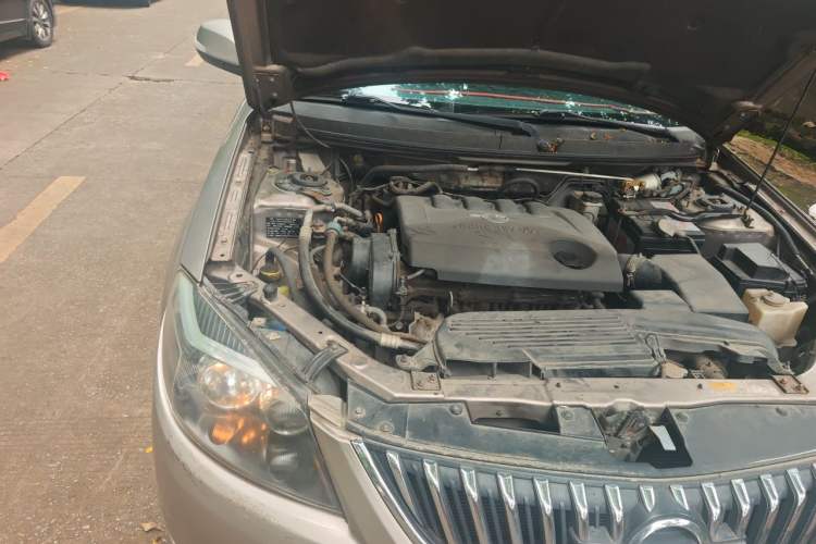 Used Haima Fumei 2013 Sedan 1.6L Manual Fashion Edition Engine Bay Right