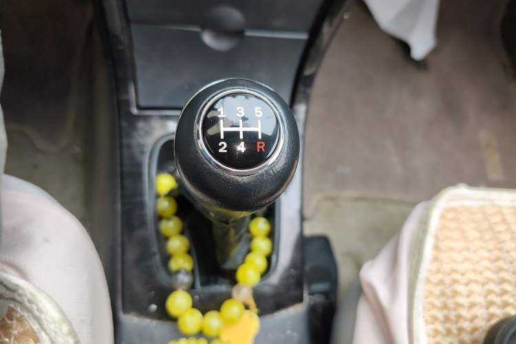 Used Haima Fumei 2013 Sedan 1.6L Manual Fashion Edition Gear Lever