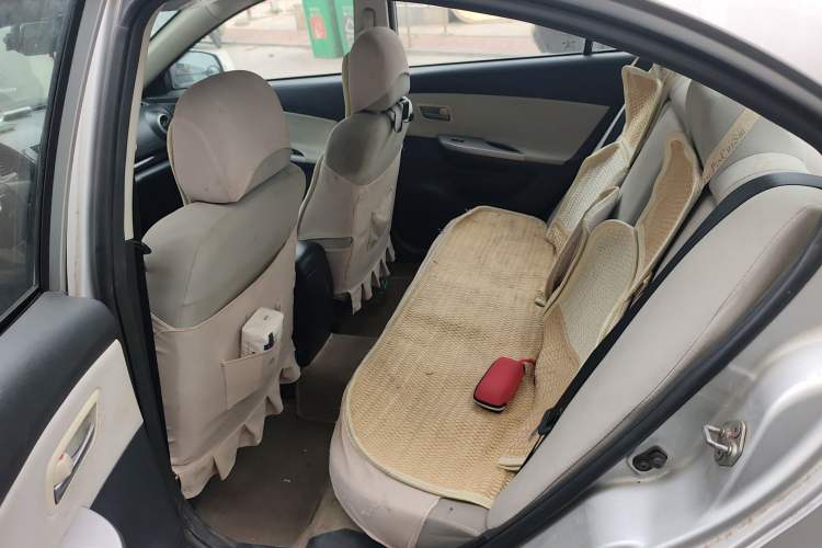 Used Haima Fumei 2013 Sedan 1.6L Manual Fashion Edition Left Rear Seat