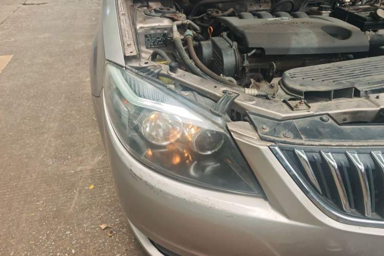 Used Haima Fumei 2013 Sedan 1.6L Manual Fashion Edition Right Front Headlight