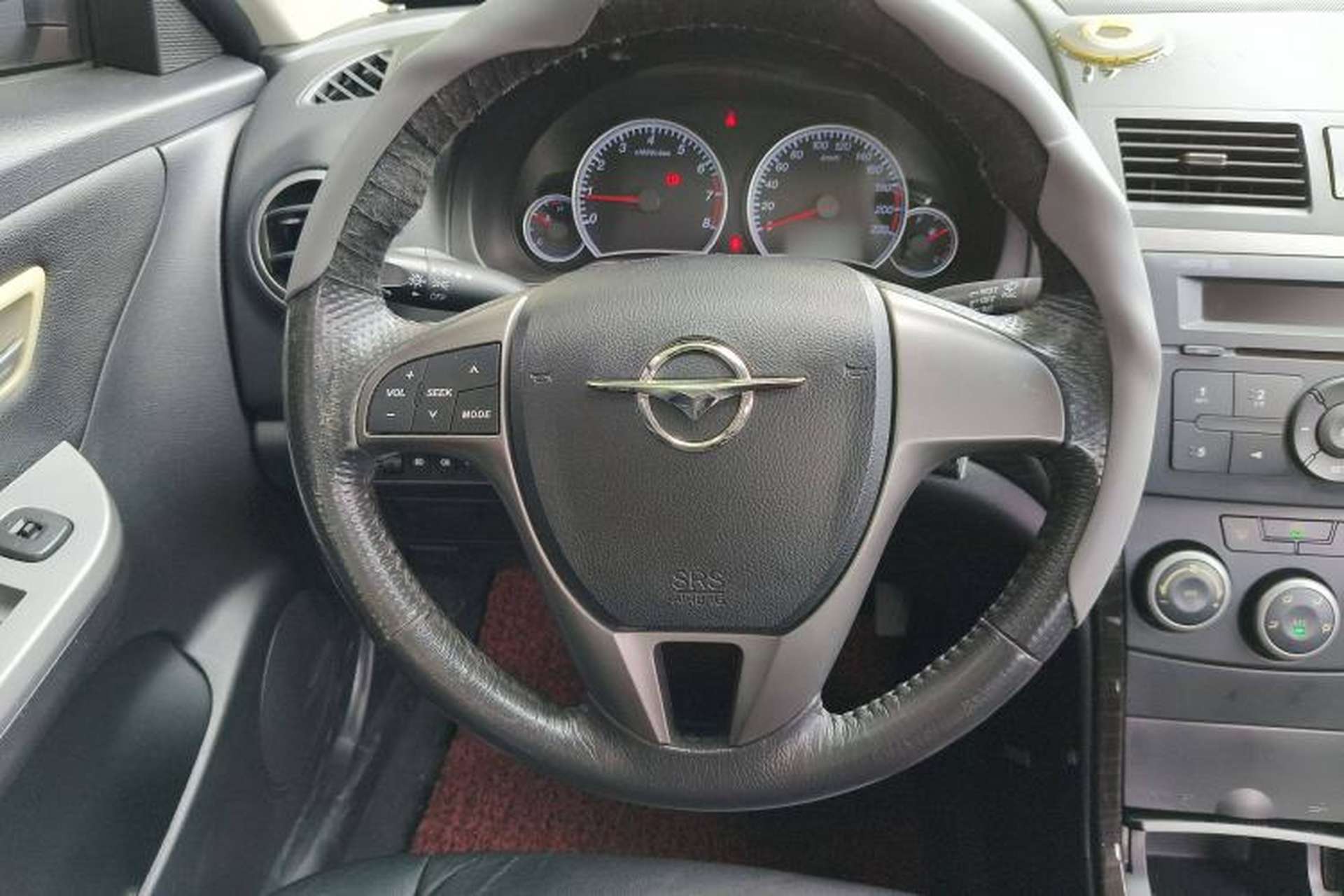 Used Haima Fumei 2013 Sedan 1.6L Manual Fashion Edition Steering Wheel