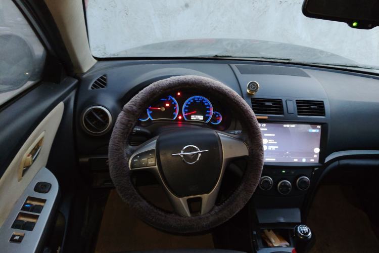 Used Haima Fumei 2013 Sedan 1.6L Manual Champion Edition Steering Wheel