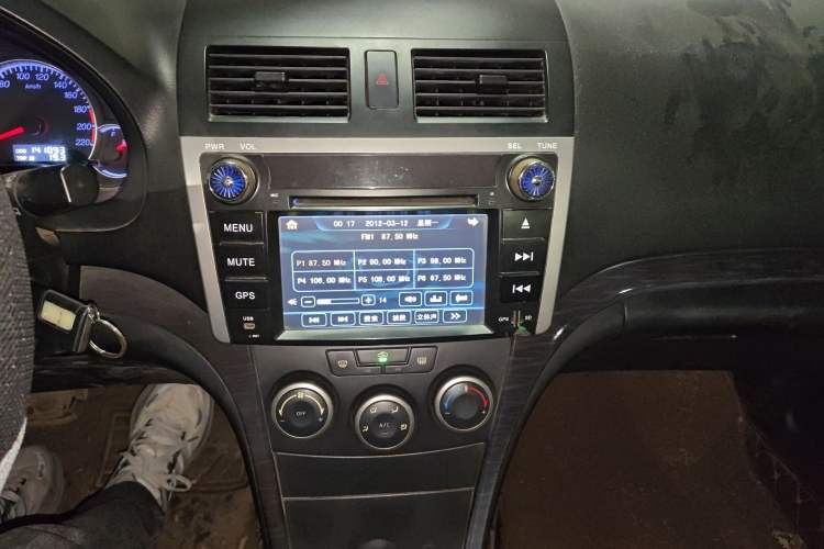 Used Haima Fumei 2013 Sedan 1.6L Manual Champion Edition Audio And AC Panel