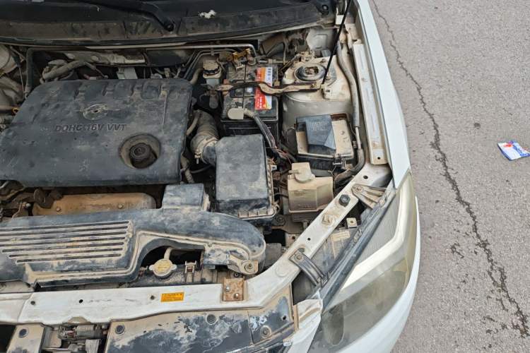 Used Haima Fumei 2013 Sedan 1.6L Manual Elite Edition Engine Bay Left