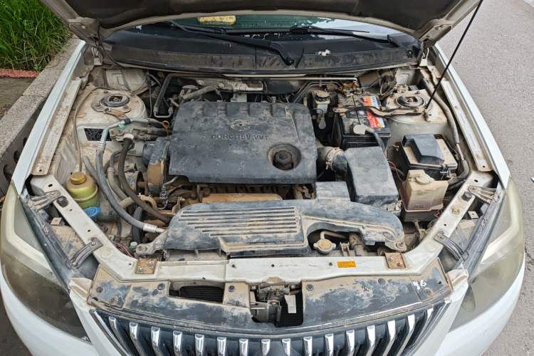 Used Haima Fumei 2013 Sedan 1.6L Manual Elite Edition Engine Bay