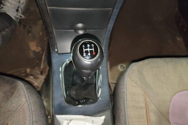 Used Haima Fumei 2013 Sedan 1.6L Manual Champion Edition Gear Lever