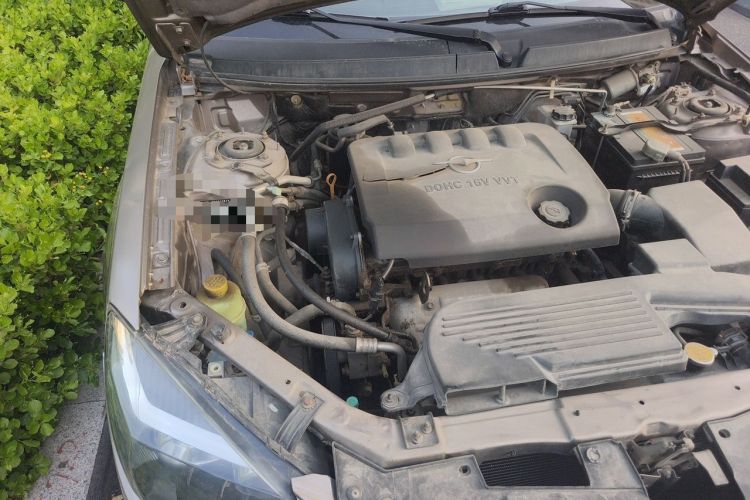 Used Haima Fumei 2013 Sedan 1.6L Manual Fashion Edition Engine Bay Right