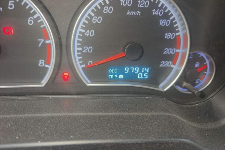 Used Haima Fumei 2013 Sedan 1.6L Manual Fashion Edition Odometer Close Up