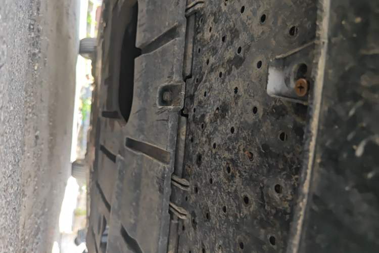 Used Haima Fumei 2014 M5 1.6L Manual Elite Model Chassis Front
