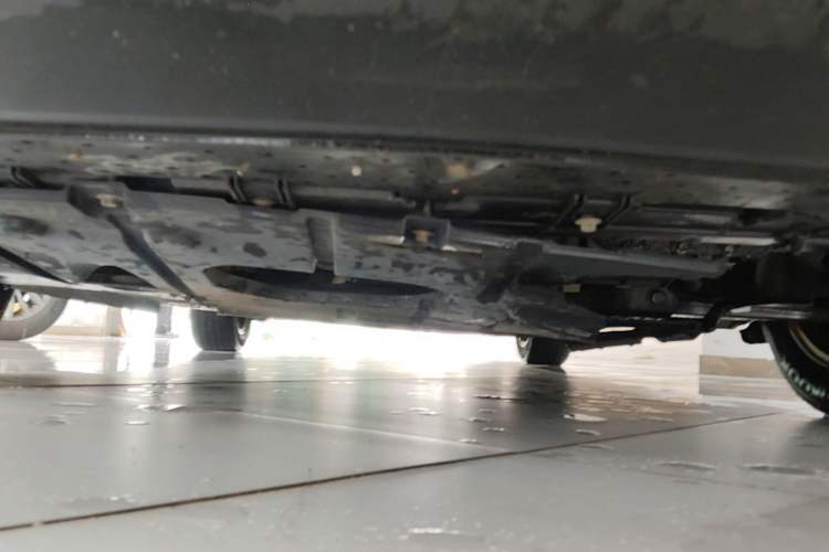 Used Haima Fumei 2014 M5 1.6L Automatic Elite Model Chassis Front