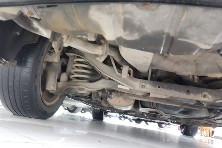 Used Haima Fumei 2014 M5 1.6L Automatic Elite Model Chassis Rear Left