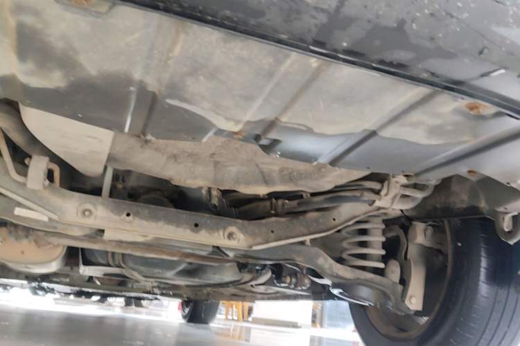 Used Haima Fumei 2014 M5 1.6L Automatic Elite Model Chassis Rear