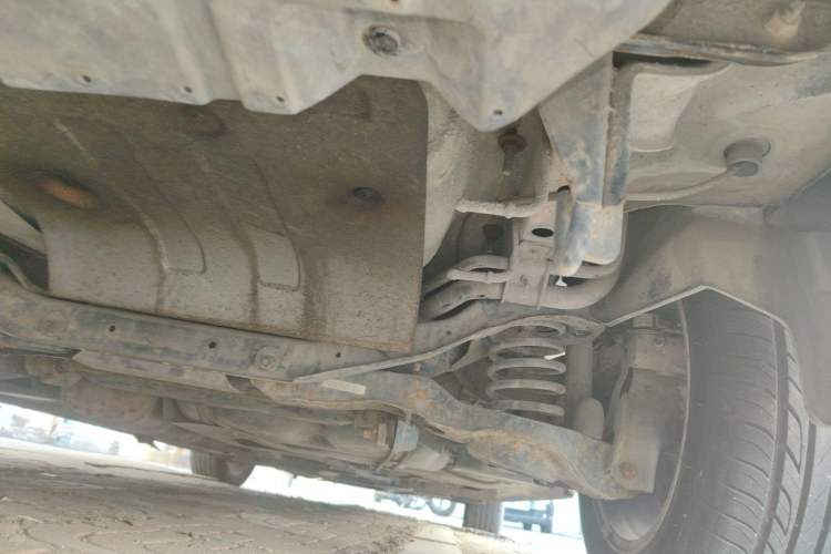Used Haima Fumei 2014 M5 1.6L Manual Elite Model Chassis Rear Right