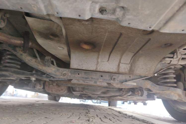Used Haima Fumei 2014 M5 1.6L Manual Elite Model Chassis Rear