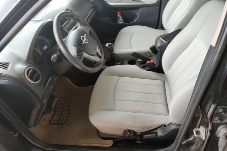 Used Haima Fumei 2014 Sedan 1.6L Manual Fashion Edition Driver Seat