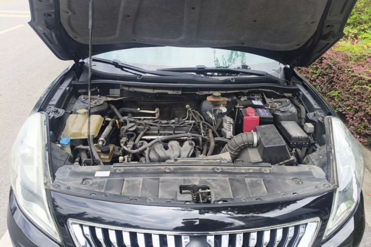 Used Haima Fumei 2014 M5 1.6L Automatic Elite Model Engine Bay