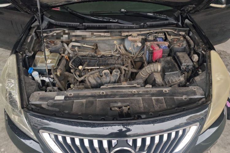 Used Haima Fumei 2014 M5 1.6L Manual Elite Model Engine Bay
