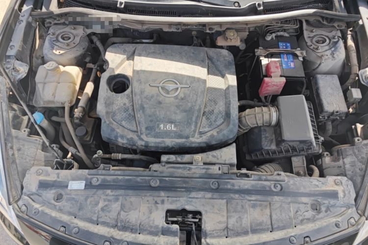 Used Haima Fumei 2014 M5 1.6L Manual Elite Model Engine Bay