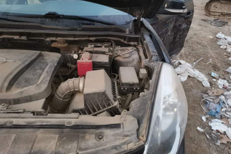 Used Haima Fumei 2014 M5 1.6L Manual Elite Model Engine Bay Left