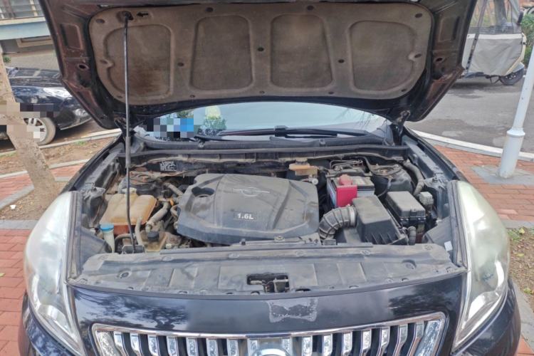 Used Haima Fumei 2014 M5 1.6L Manual Comfort Model Engine Bay
