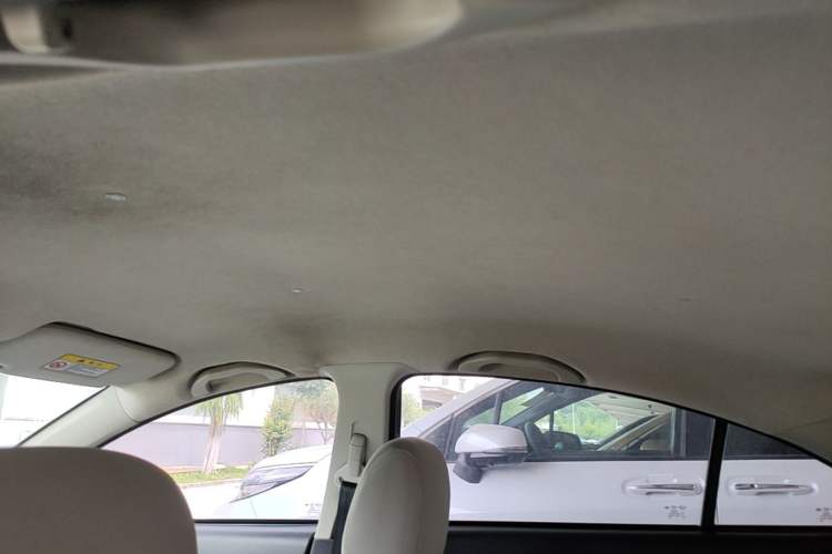 Used Haima Fumei 2014 Sedan 1.6L Manual Fashion Edition Headliner