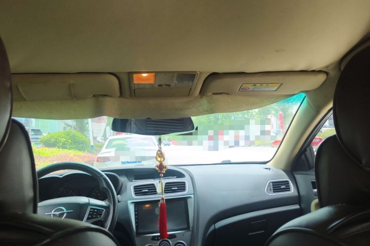 Used Haima Fumei 2014 M5 1.6L Automatic Elite Model Headliner
