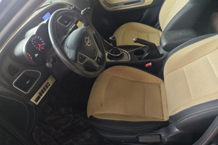 Used Haima Fumei 2014 M5 1.6L Manual Elite Model Left Front Seat