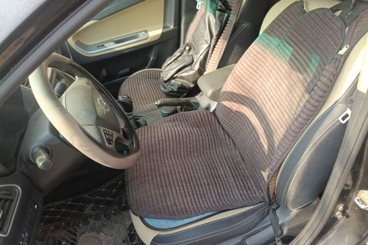 Used Haima Fumei 2014 M5 1.6L Manual Elite Model Left Front Seat