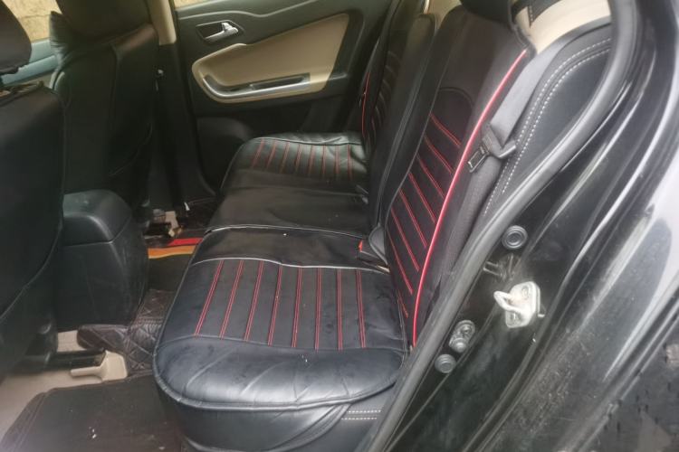 Used Haima Fumei 2014 M5 1.6L Manual Standard Model Left Rear Seat