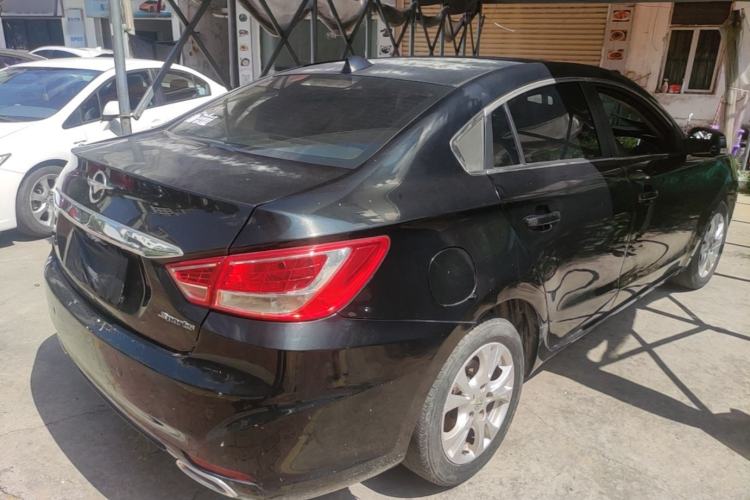Used Haima Fumei 2014 M5 1.6L Manual Elite Model Rear Right 45 Deg