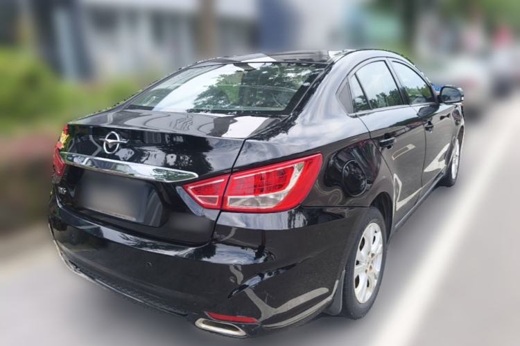 Used Haima Fumei 2014 M5 1.6L Automatic Elite Model Rear Right 45 Deg
