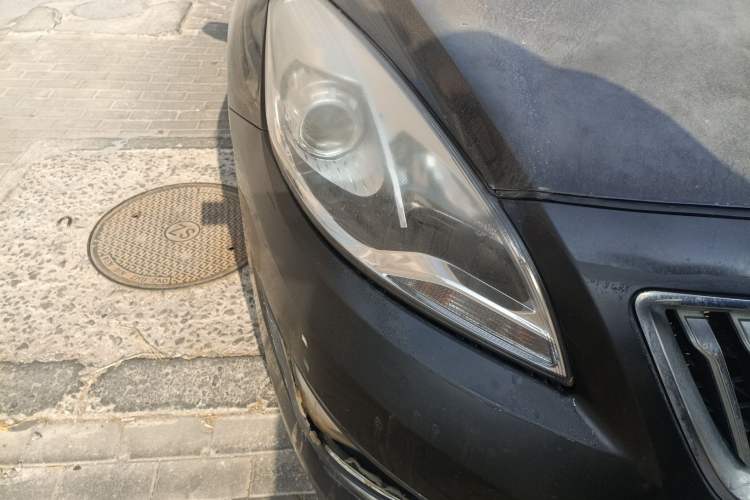 Used Haima Fumei 2014 M5 1.6L Manual Elite Model Right Front Headlight