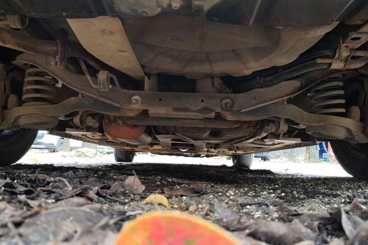 Used Haima Fumei 2014 M5 1.6L Manual Standard Model Chassis Rear