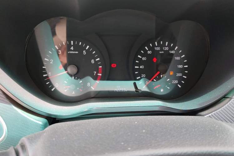 Used Haima Fumei 2014 M5 1.6L Manual Standard Model Instrument Cluster