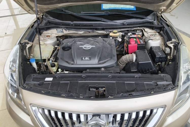 Used Haima Fumei 2014 M5 1.6L Manual Standard Model Engine Bay