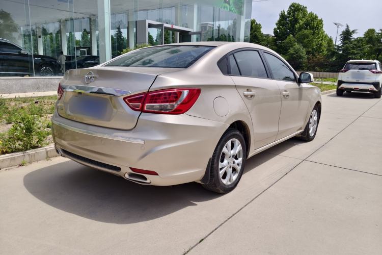Used Haima Fumei 2014 M5 1.6L Manual Standard Model Exterior 3