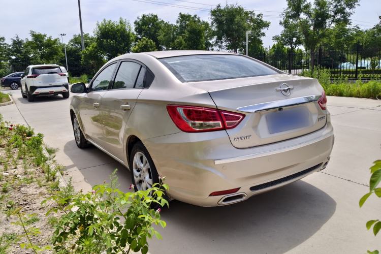 Used Haima Fumei 2014 M5 1.6L Manual Standard Model Exterior 5