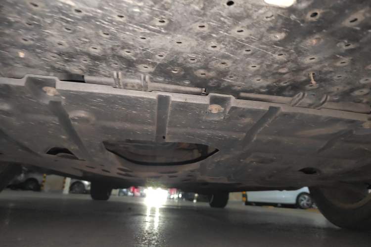 Used Haima Fumei 2014 M5 1.6L Manual Elite Model Chassis Front