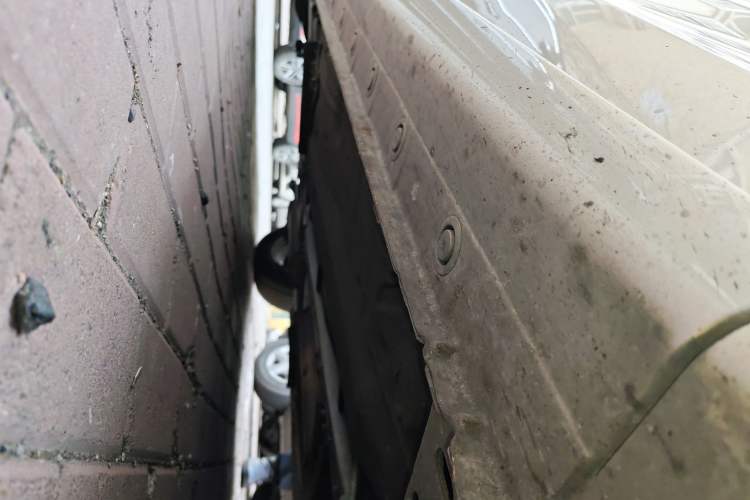 Used Haima Fumei 2014 M5 1.6L Manual Elite Model Chassis Front Right