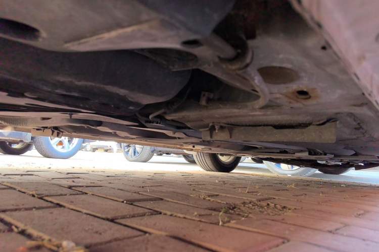 Used Haima Fumei 2014 M5 1.6L Manual Elite Model Chassis Rear Right