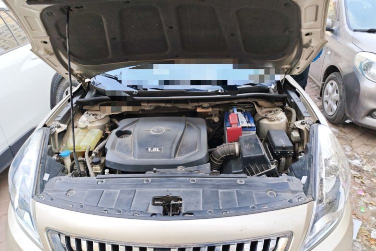 Used Haima Fumei 2014 M5 1.6L Manual Elite Model Engine Bay