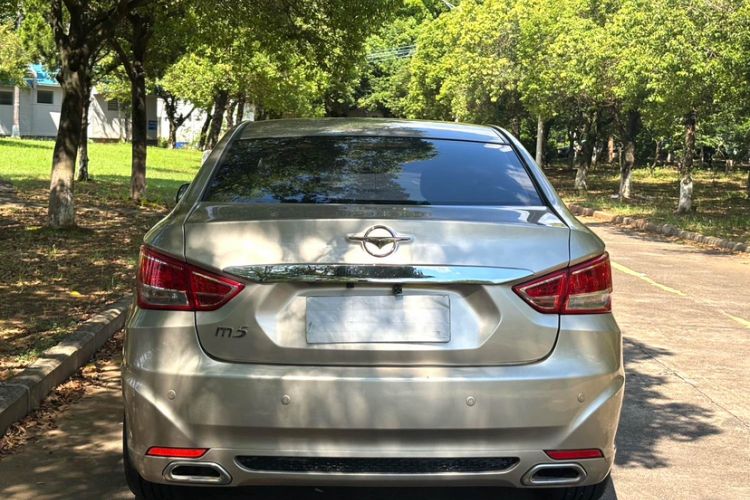 Used Haima Fumei 2014 M5 1.6L Automatic Elite Model Exterior 4