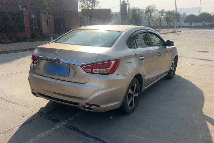 Used Haima Fumei 2014 M5 1.6L Manual Standard Model Exterior 6