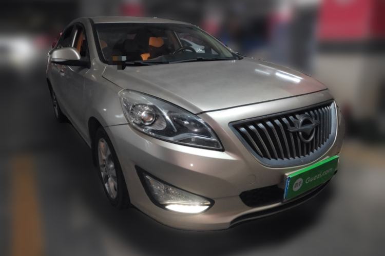 Used Haima Fumei 2014 M5 1.6L Manual Elite Model Front Right 45 Deg