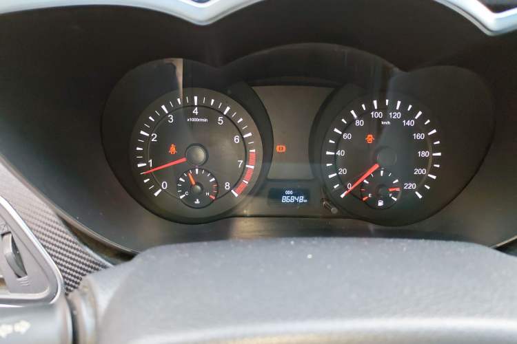 Used Haima Fumei 2014 M5 1.6L Manual Elite Model Instrument Cluster