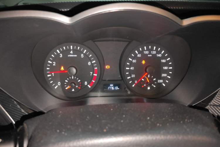 Used Haima Fumei 2014 M5 1.6L Manual Elite Model Instrument Cluster
